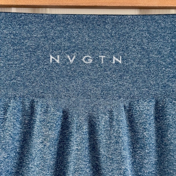 NVGTN Pro Seamless Shorts in Slate Blue Size XL - Picture 5 of 8